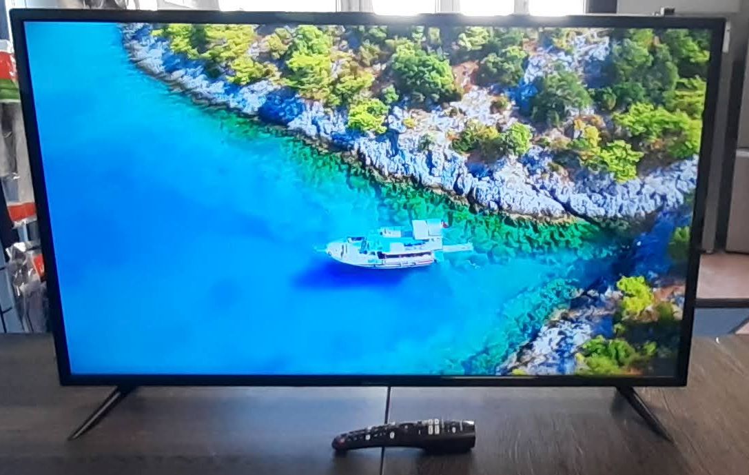 EDENWOOD ED40A02FHD-EL